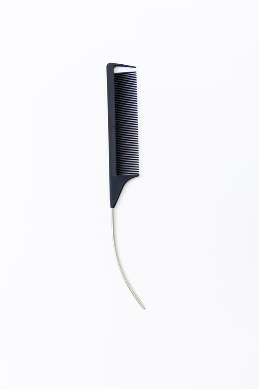 CURVED TAIL COMB